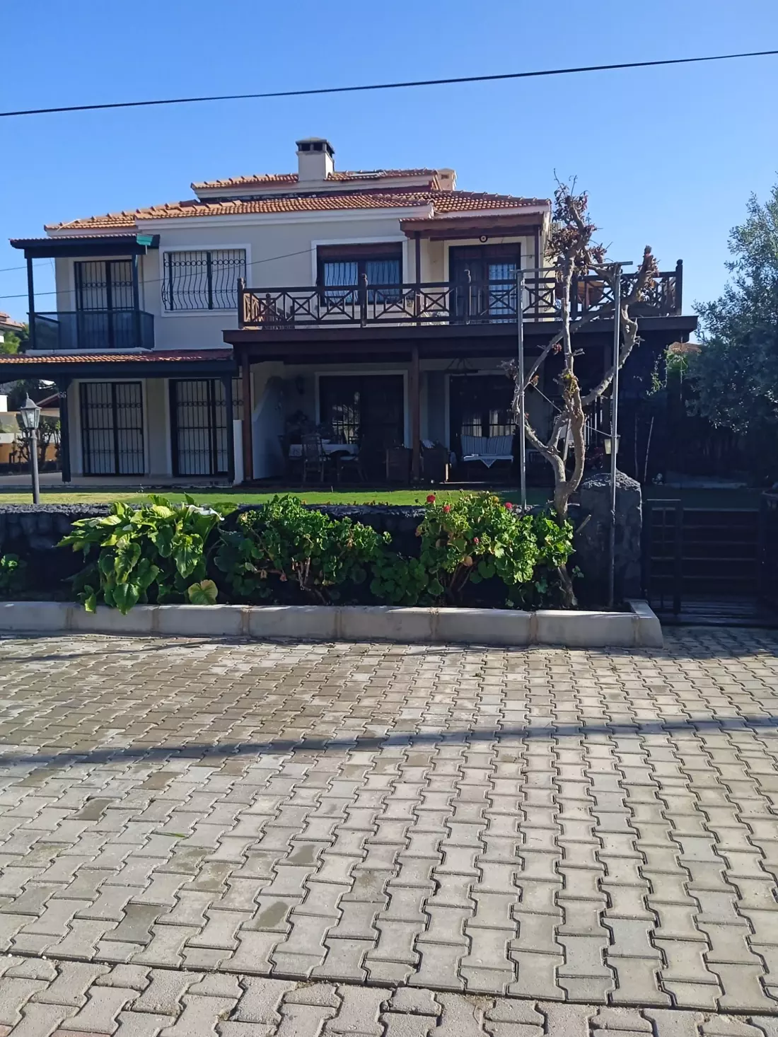 Seasonal Rental Furnished Semi-Detached Villa In Cesme Boyalik