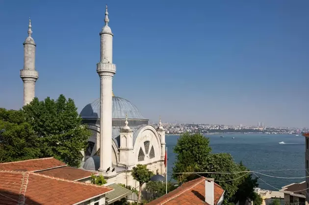 High Rental Income Stylish Apartment with Bosphorus View 