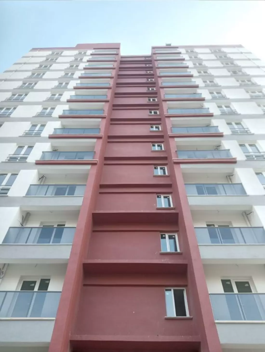 Affordable Basin Express Road Apartments with Nish Amenities Close to Metro in Küçükçekmece