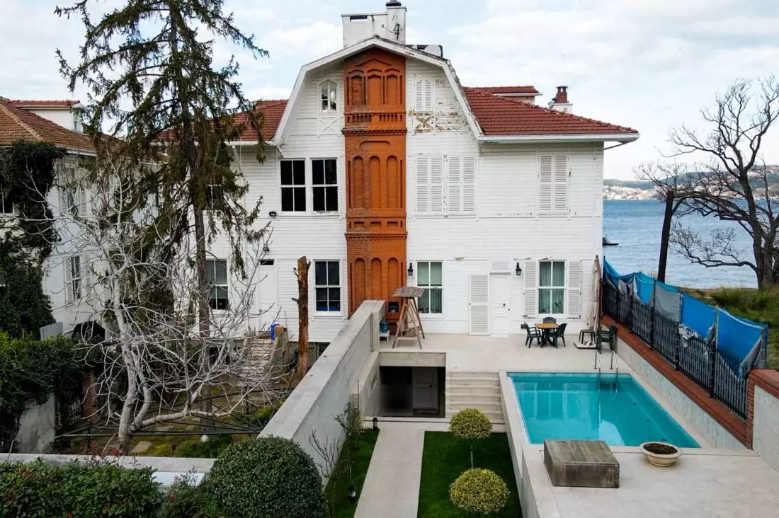 A Very Well-Maintained, Magnificent Historical Mansion With Private Pool In Beykoz Istanbul