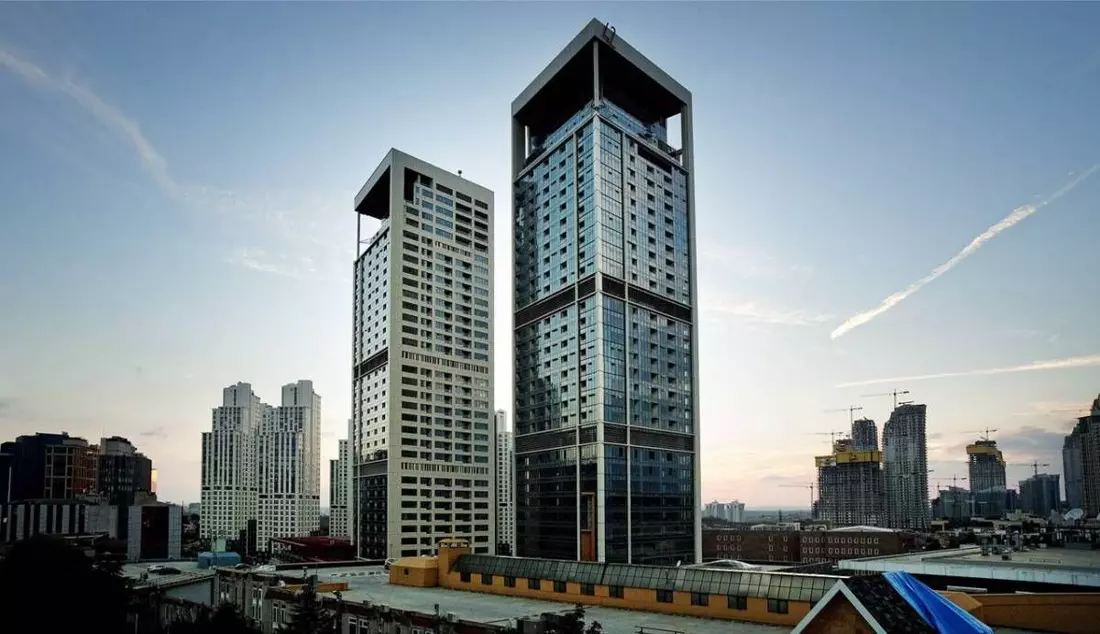 Luxury Design Penthouse Concept Residences in Prestigious Location Maslak