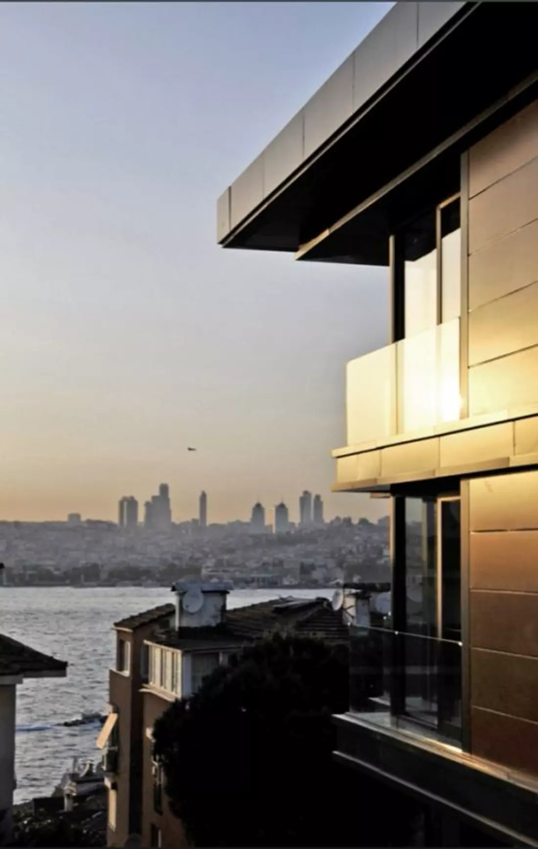 Bosphorus Sea View Classy Homes Close to Historical Peninsula in Uskudar Istanbul