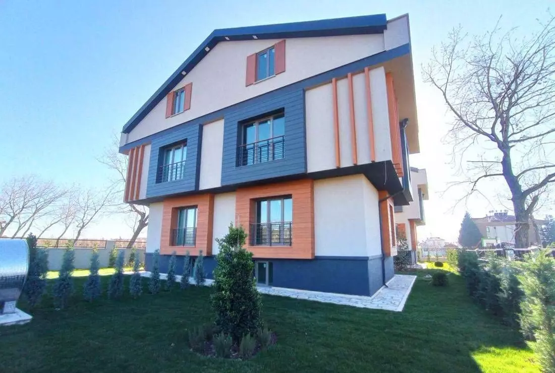 Twin Villa Suitable For Citizenship In Beylikduzu Istanbul