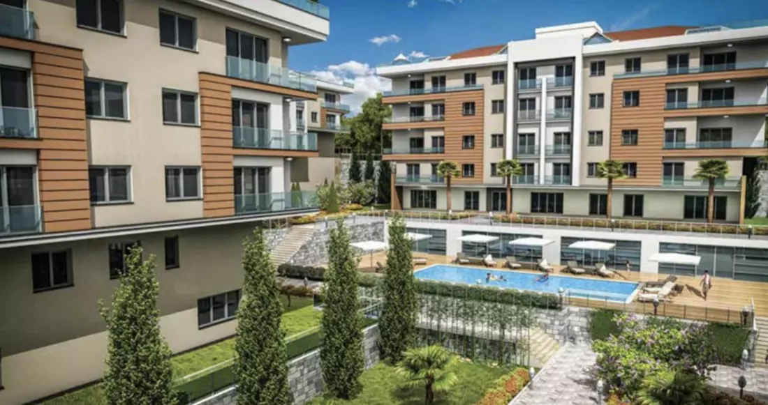 Low-rise Decent Neighborhood Family Apartments in Secured Complex Close to West Marina in Beylikdüzü